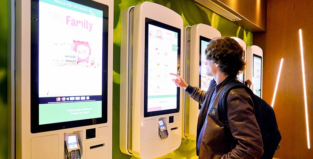 Touch Screen Kiosks – Transforming Customer Interaction in Indian Cities