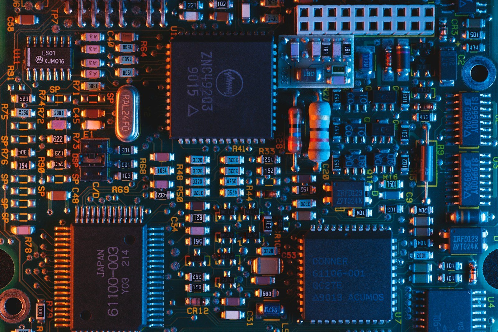 Electronic circuit board representing long term industrial hardware lifecycle planning